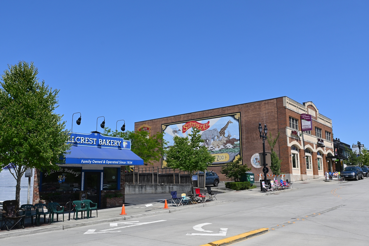 Bothell Hillcrest Bakery