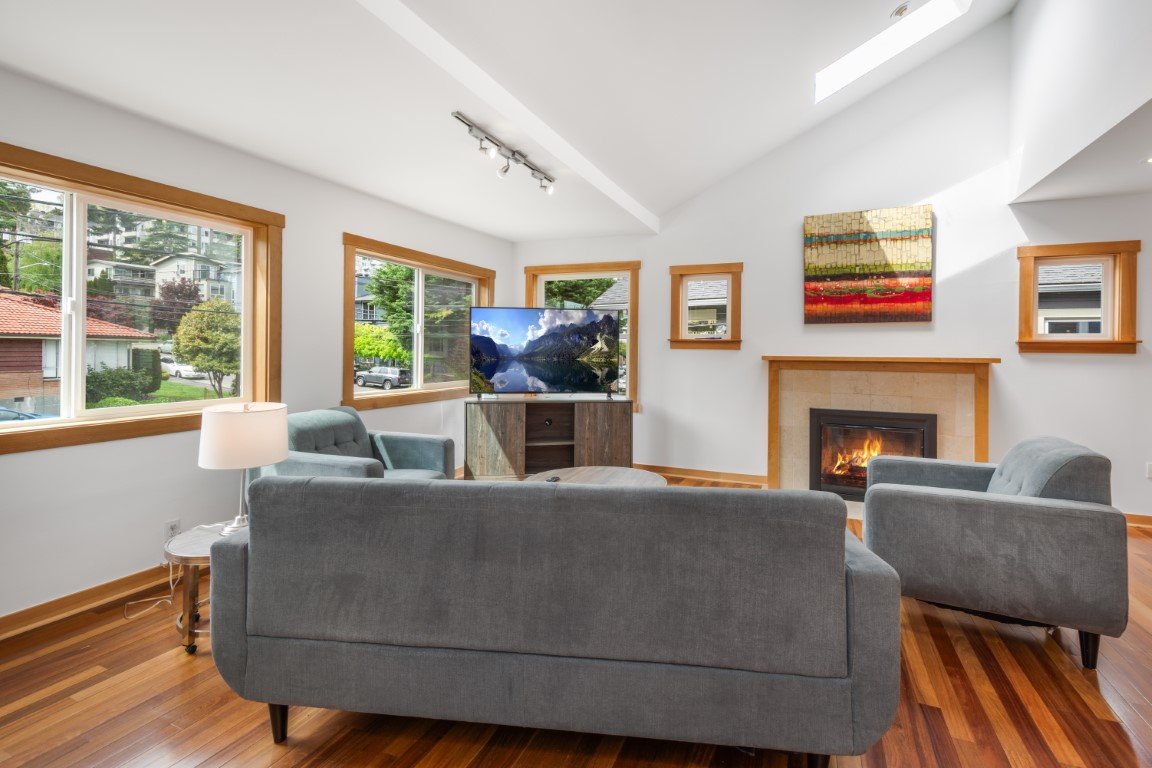 CREATOR: gd-jpeg v1.0 (using IJG JPEG v62), quality = 100