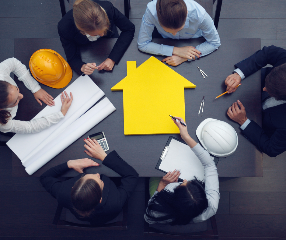 property managers and prospects meeting for corporate housing co-hosting