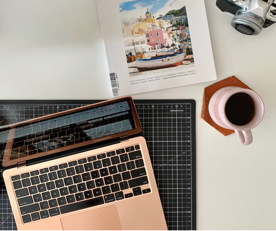 working while traveling and staying in a furnished corporate apartment